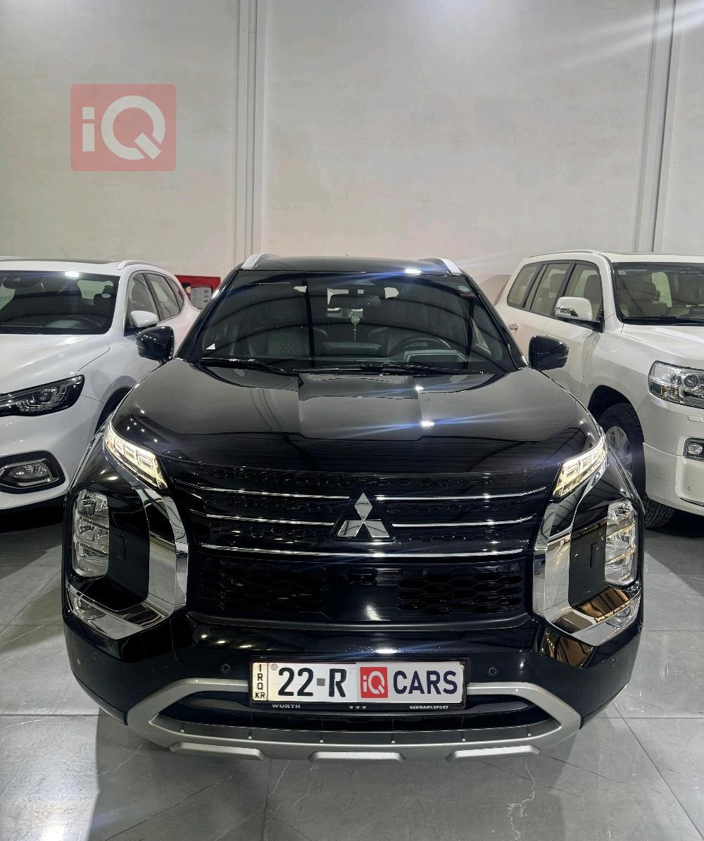 ميتسوبيشي اوتلاندر